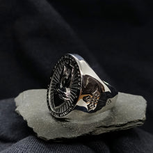 Load image into Gallery viewer, Sacred Heart Ring