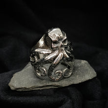 Load image into Gallery viewer, Kraken Ring