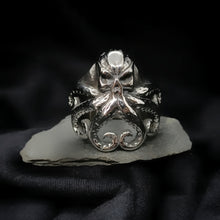 Load image into Gallery viewer, Kraken Ring