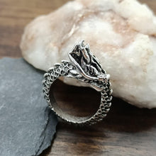 Load image into Gallery viewer, Adjustable Dragon Ring
